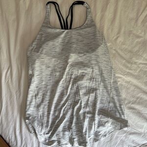 Lululemon // 2-IN-1 tank